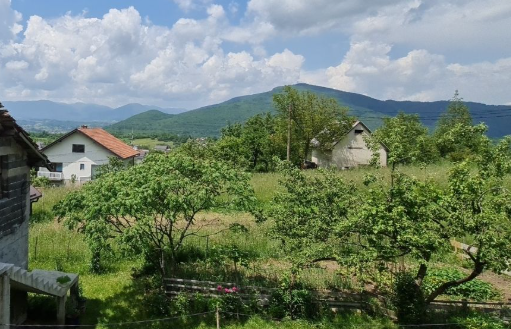 عقارات تجارية صغيرة